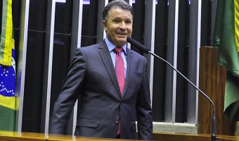 Darci de Matos define prazo para decidir sobre Prefeitura de...