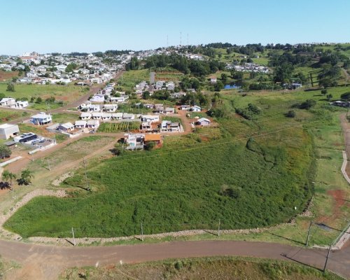 Prefeitura realiza desassoreamento do Lago Soccol em Xaxim