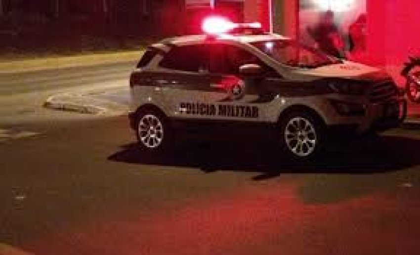 Mulher foi assaltada por volta das 5h30 desta terça-feira (18), na rua Cândido Teston, no Centro de Xaxim