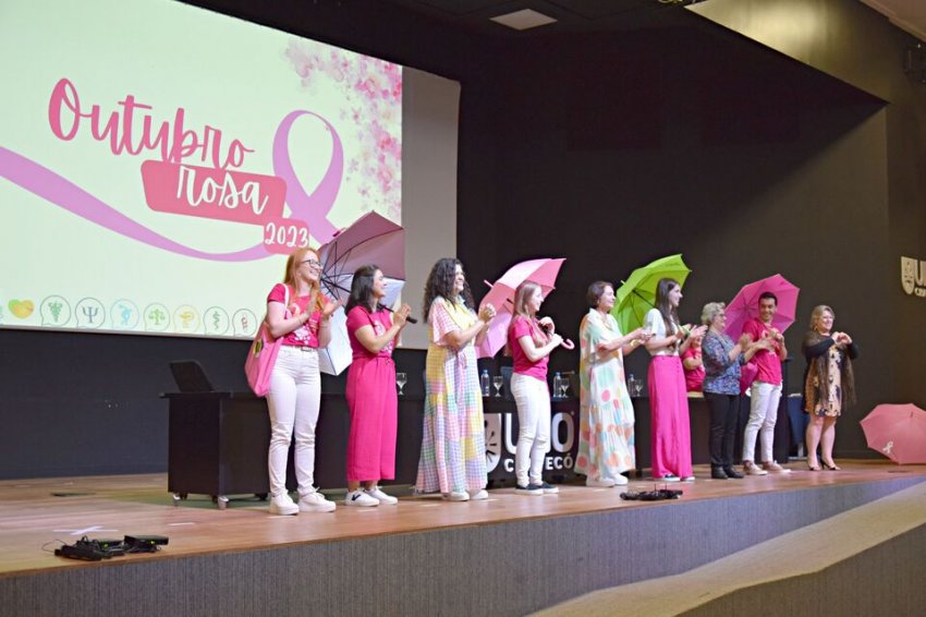 Evento de abertura abordou a importância da prevenção e diagnóstico precoce do câncer de mama e colo de útero