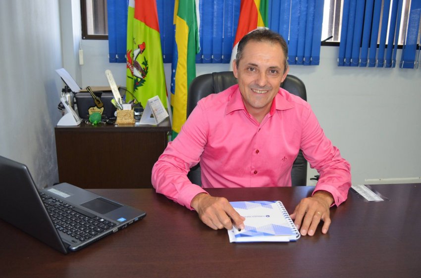 Clodoaldo Briancini foi eleito prefeito de Cordilheira Alta pelo PSD com 2.000 votos