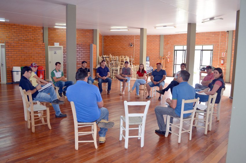 Reunião realizada na semana passada traçou os rumos do Núcleo e da Mostra da Bezerra (Foto: Prefeitura de Marema)