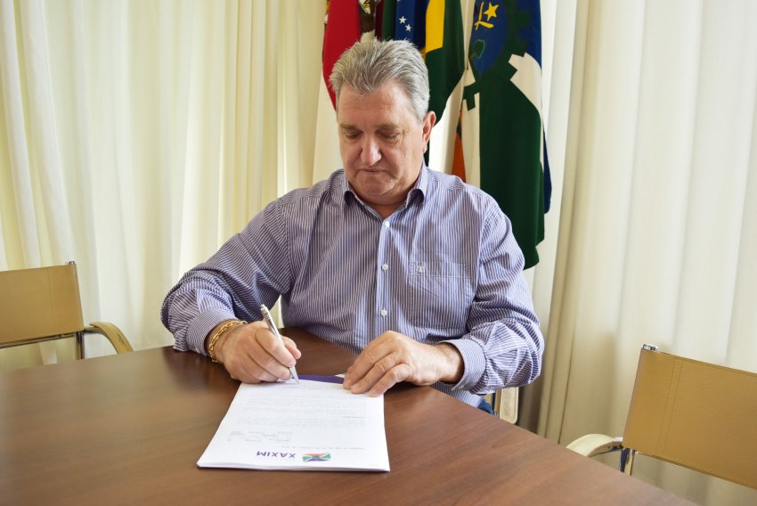 Decreto de situação de emergência de Xaxim foi assinado na tarde desta sexta-feira (05), pelo prefeito Lírio Dagort
