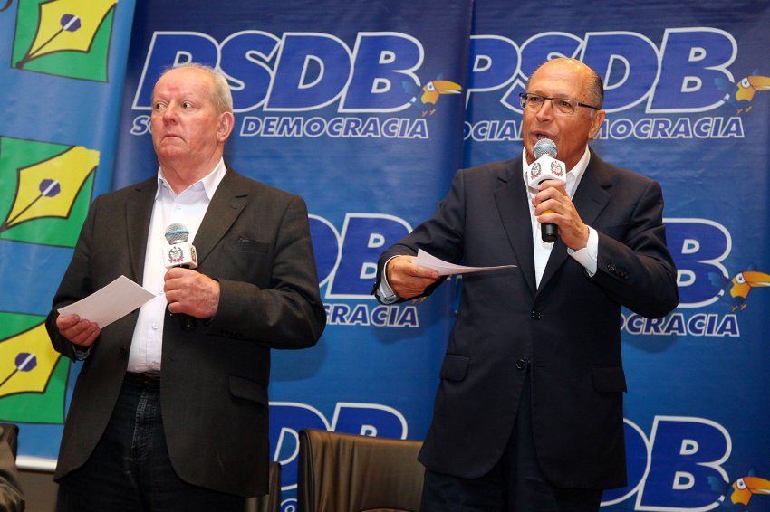 Governador de SP foi recebido pelo presidente do PSDB/SC, Marcos Vieira, em Florianópolis (Foto: Marco Santiago)