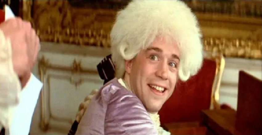 O ator Tom Hulce interpreta Mozart, em "Amadeus", filme vencedor do Oscar em 1984